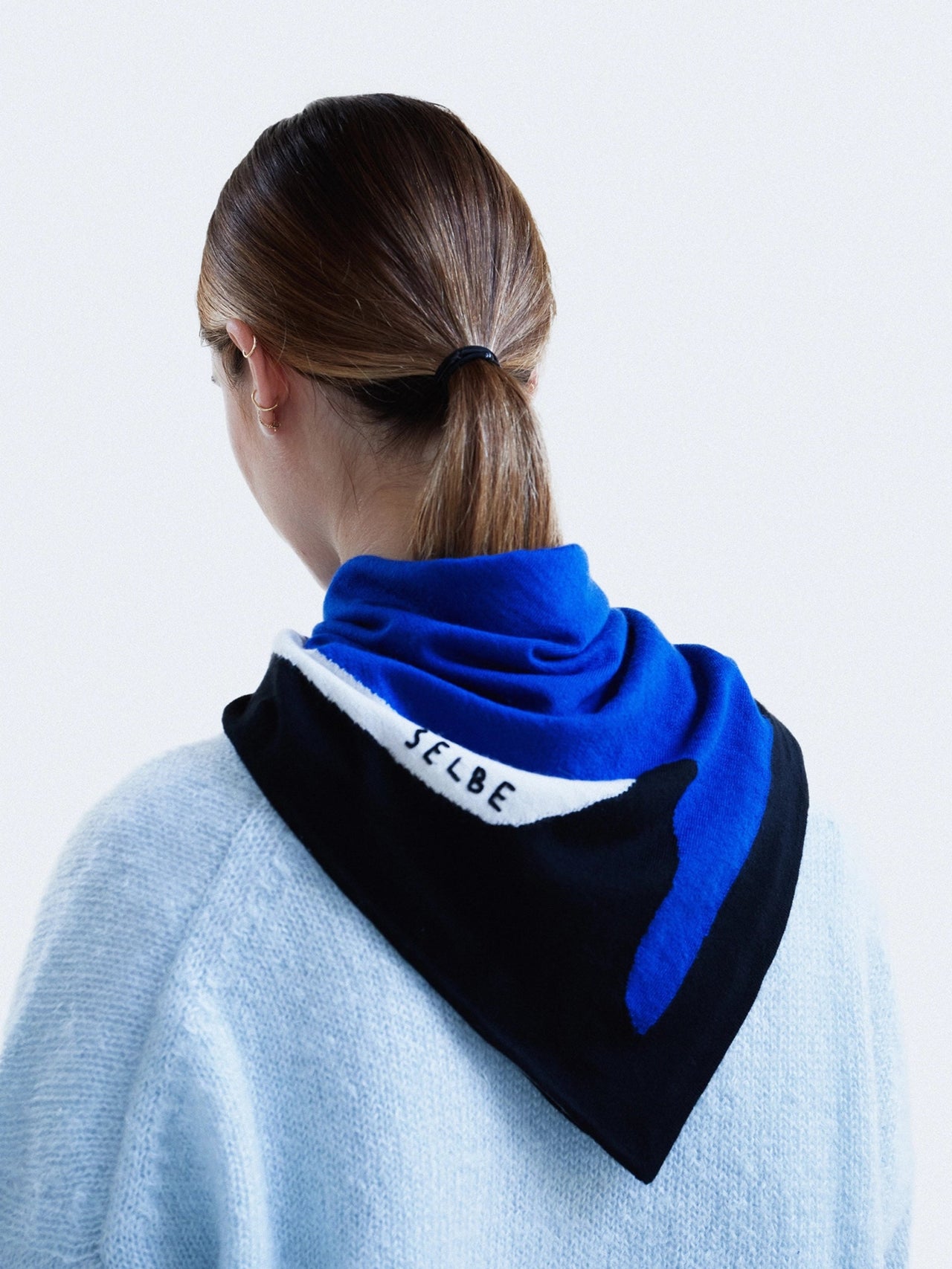 Cashmere woven with heritage